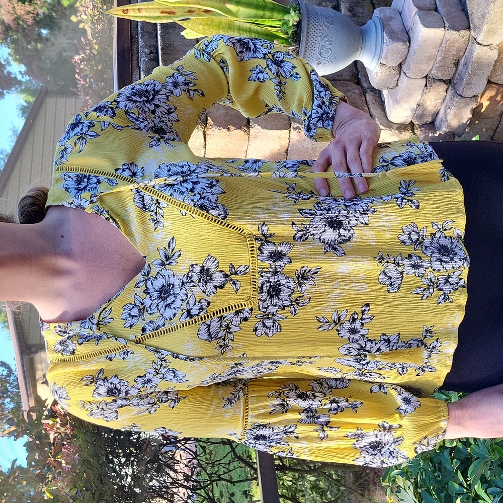 Seven7 Soft Yellow Floral Boho Top